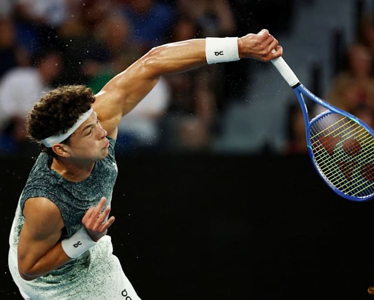 Shelton says his moment is coming after Australian Open loss to Sinner