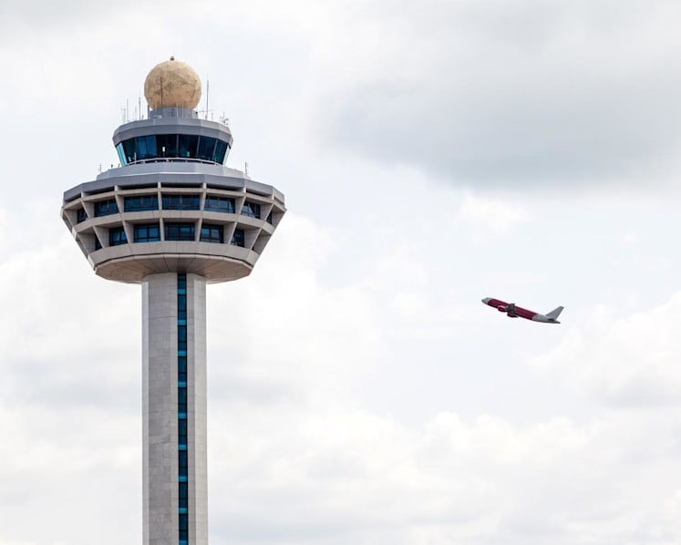 Commentary: For Singapore's aviation and tourism sectors, a full recovery in 2024 still seems unlikely. Here's why