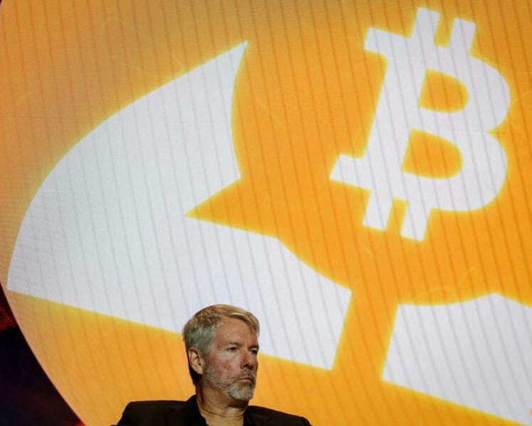Strategy reports quarterly profit on bitcoin gains, shares rise
