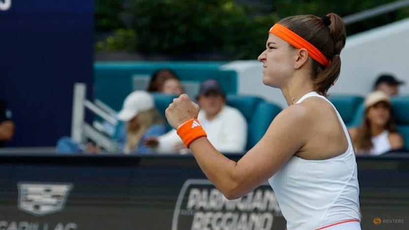 Muchova edges Mboko at Miami Open, to face Gauff in semis