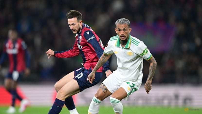 Watkins goal earns Villa win at Lille, Bologna and Roma draw