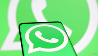 WhatsApp says Russia is trying to block it