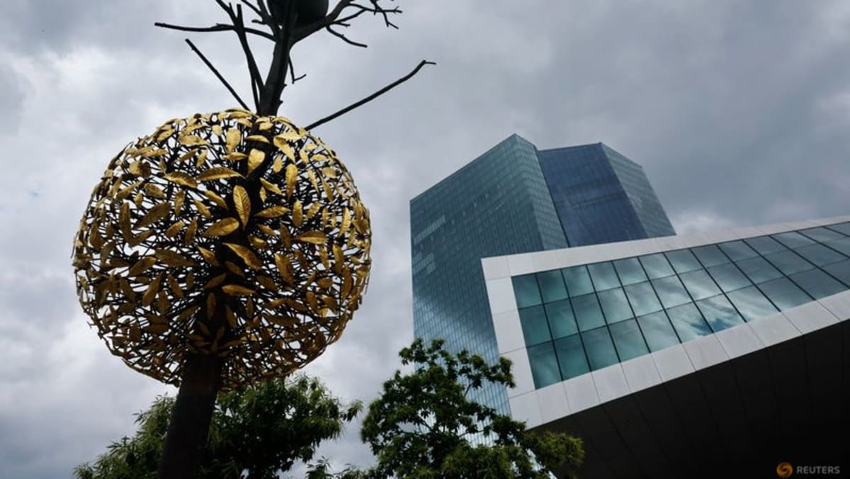 Major central banks' easing push slows to a trickle in April - Channel News Asia (Picture 1)