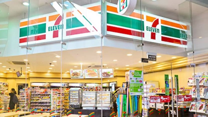 Pelanggan Lazada kini boleh ambil barang ditempah dari kedai 7-Eleven Pelanggan Lazada kini boleh ambil barang ditempah dari kedai 7-Eleven