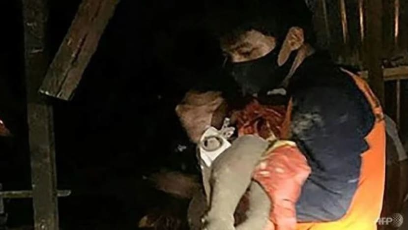 Tanah runtuh di Indonesia ragut 11 nyawa termasuk bayi kembar Tanah runtuh di Indonesia ragut 11 nyawa termasuk bayi kembar