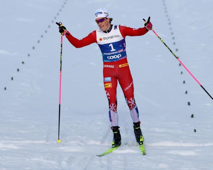 Crosscountry-Norway's Klaebo laughs off gaming setback