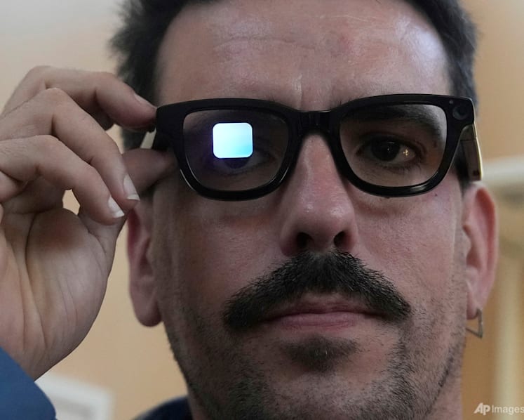 Commentary: Smart glasses shouldn’t be the next smartphones
