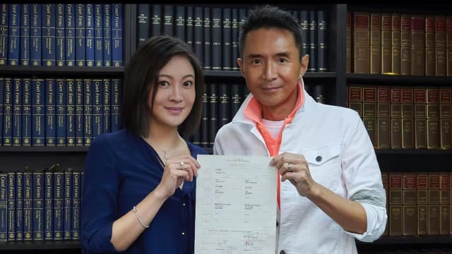 才发文“已经尽力”曝婚变　林利突晒夫妻合照和好了？