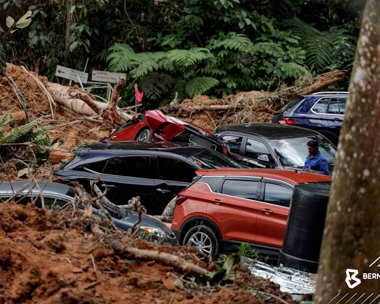 Three Singaporeans among those rescued after landslide near Genting Highlands: MFA