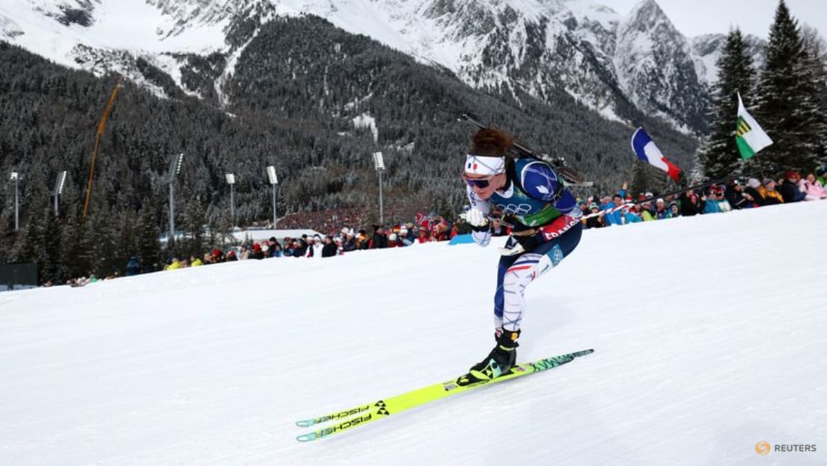 Biathlon-France's Jeanmonnot tests SkiMo to recharge biathlon batteries