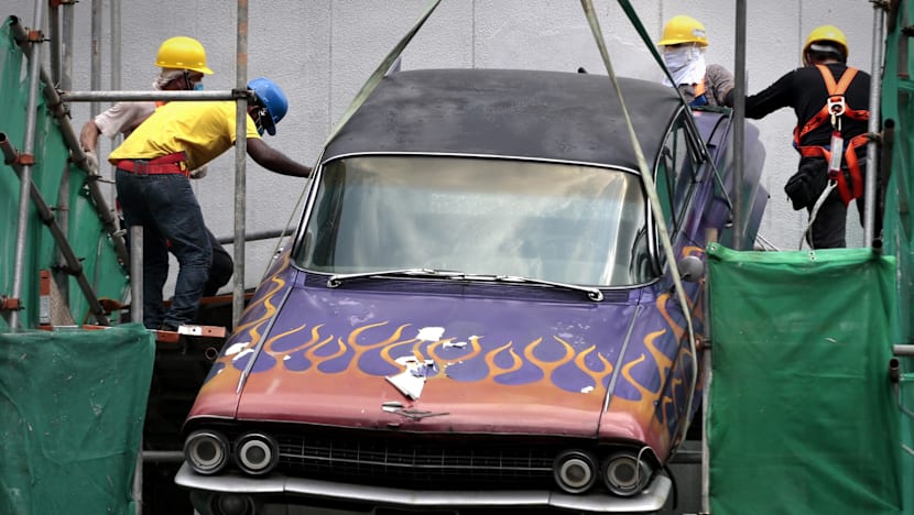 End of an icon as Hard Rock Cafe’s Cadillac is removed