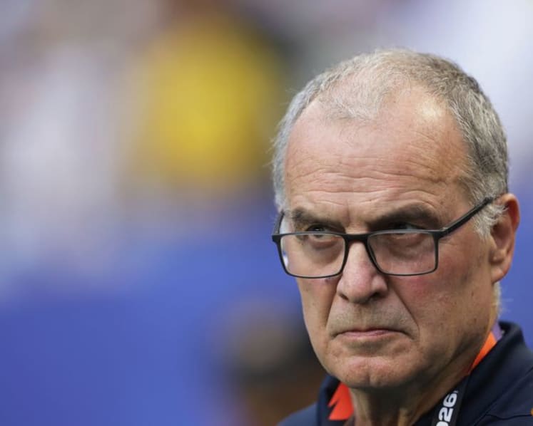 Unconvincing Uruguay seek first win against revitalised Spain