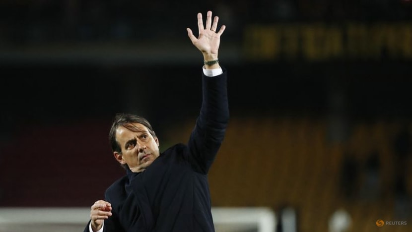 No fear for Inzaghi as Inter sweep past Lecce to keep pace in title race 