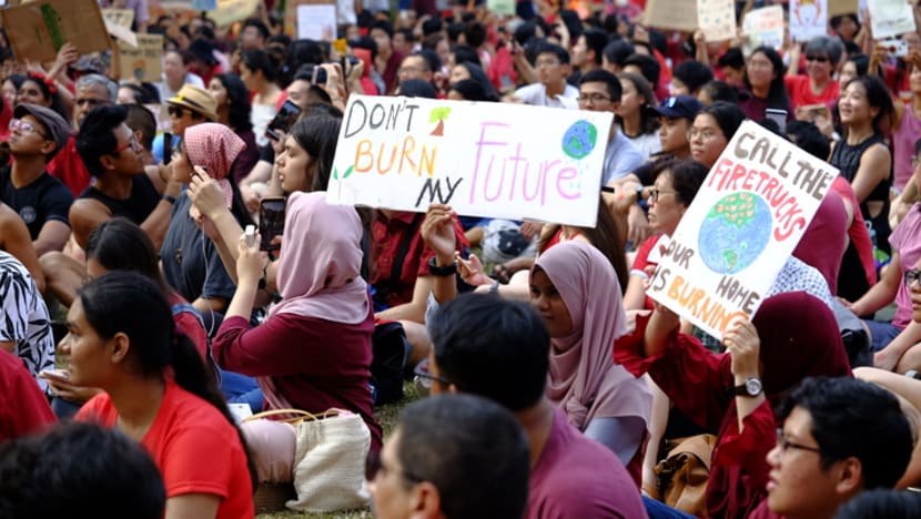 Former US vice-president Al Gore warns that Covid-19 makes it harder to tackle some climate change effects