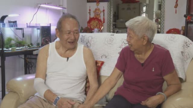 前线追踪 | 居家病房好有爱  老伴生病她“一定要照顾”  