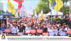 Tariff war: Farmers rally in South Korea against US demands for greater access to markets 