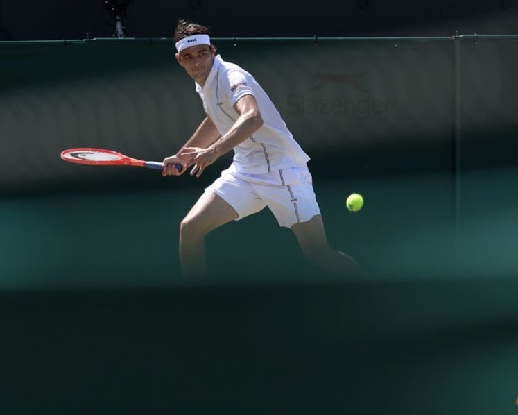 Fritz flies past Kypson to reach Wimbledon third round
