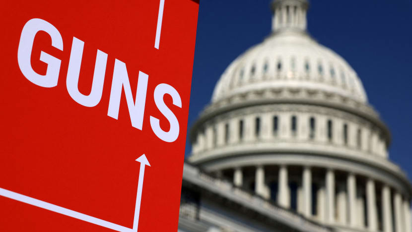 Washington sertai 9 negeri AS lain haramkan senjata separa automatik