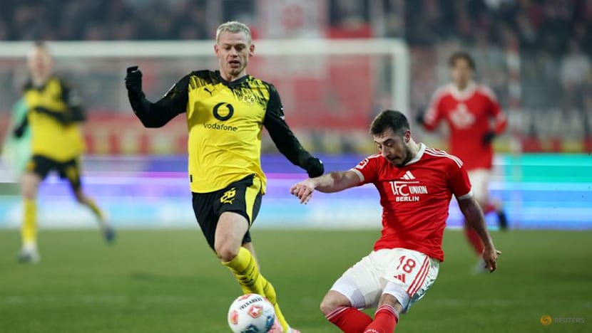 Gorgeous Dortmund Power Past Hosts Union 3-0 To Cut Gap To Leaders Bayern Wallpaper for Your Screen