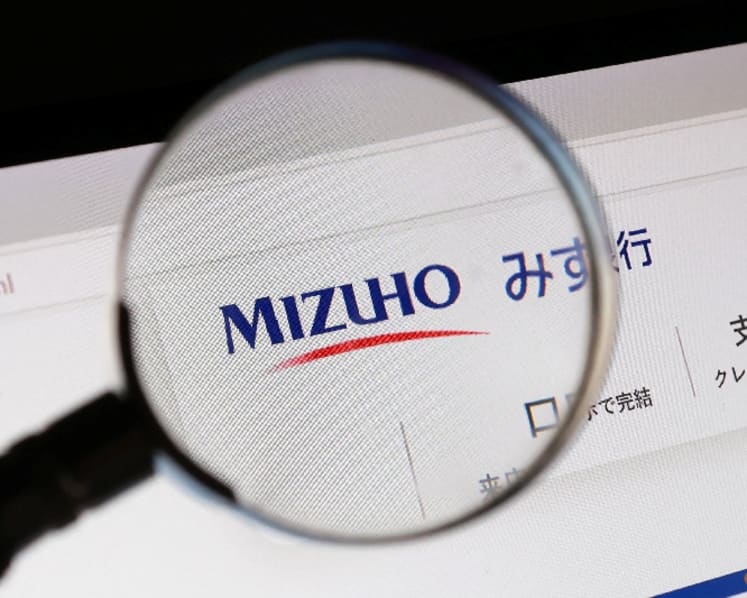 Japan's megabanks rake in record profits, forecast further gains