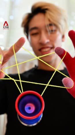 Four-time Singapore yo-yo champion Xavier Ng shows us his tricks