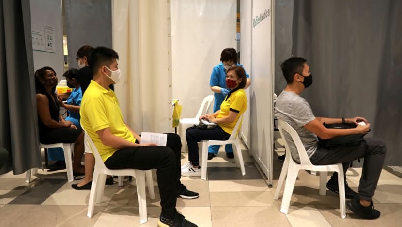 37,000 front-line aviation, maritime workers to be vaccinated over next 2 months: Ong Ye Kung