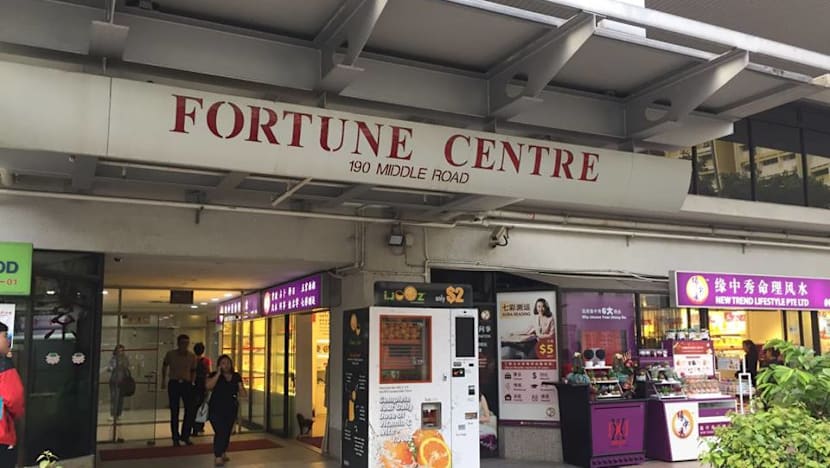 Ex-driver jailed for stealing over S$2,000 from orange juice vending machines