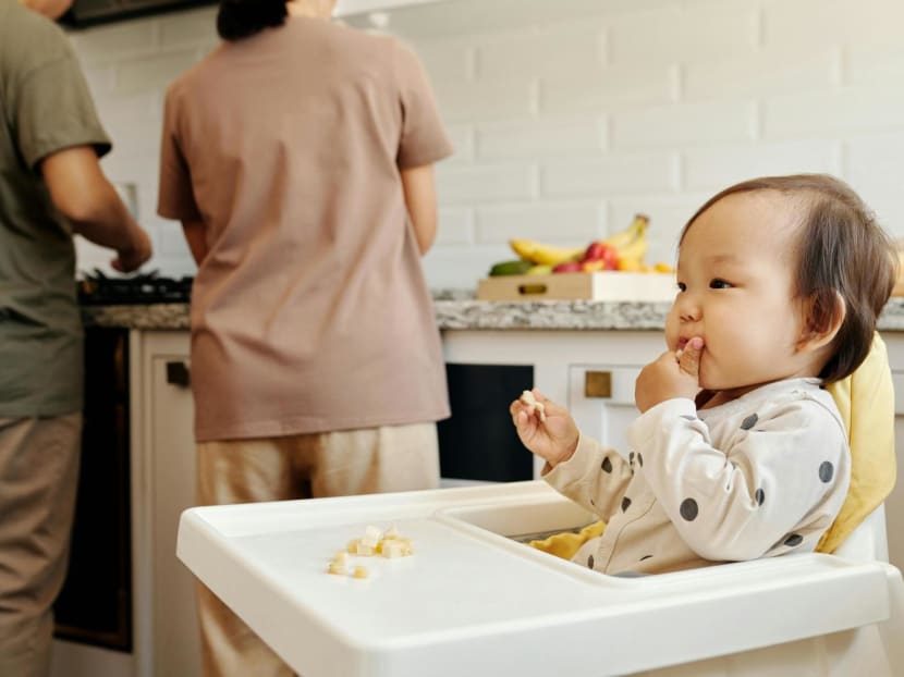 S'pore's total fertility rate in 2023 projected to drop to historic low of 0.97; cost and parenting pressure among factors S'pore's total fertility rate in 2023 projected to drop to historic low of 0.97; cost and parenting pressure among factors
