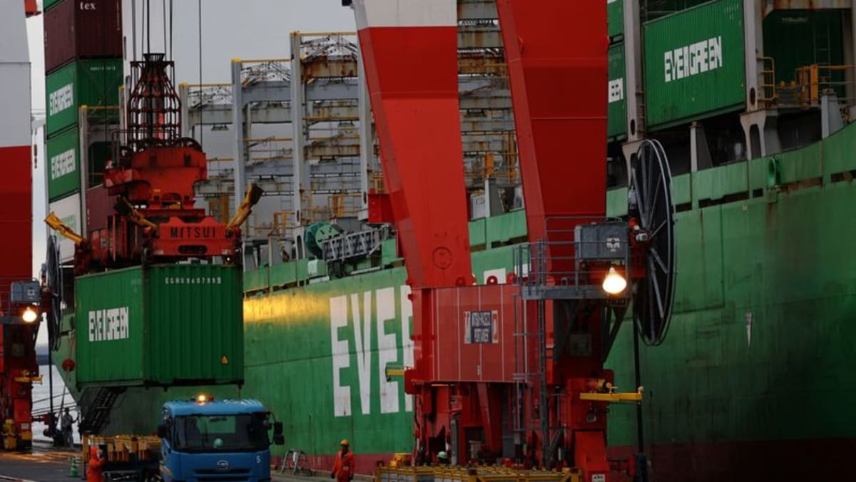 Japan's exports rise 2% on year in April, shipments to US slump - Channel News Asia (Picture 1)