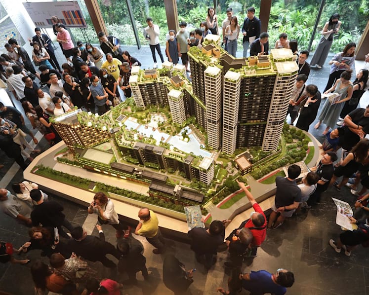 Buying condos before 35: Report finds young S'poreans make up growing share of new private property buyers