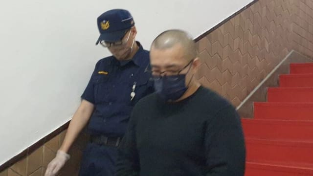 冷血杀妻！台男出狱后发现妻被包养 用关刀插妻嘴塞铜币  