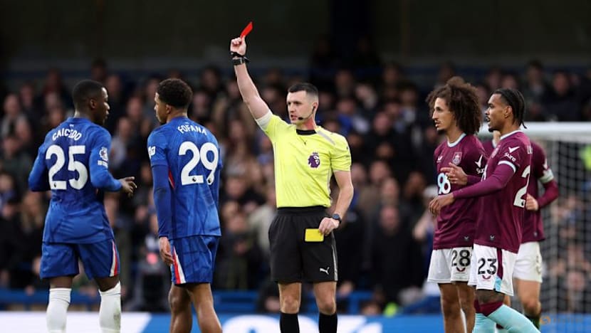Ten-man Chelsea implode again in home draw with Burnley