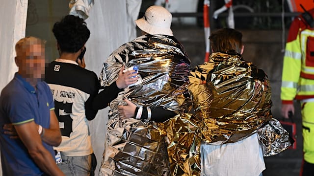 德国同性恋游行 汽车撞人群酿一死15伤