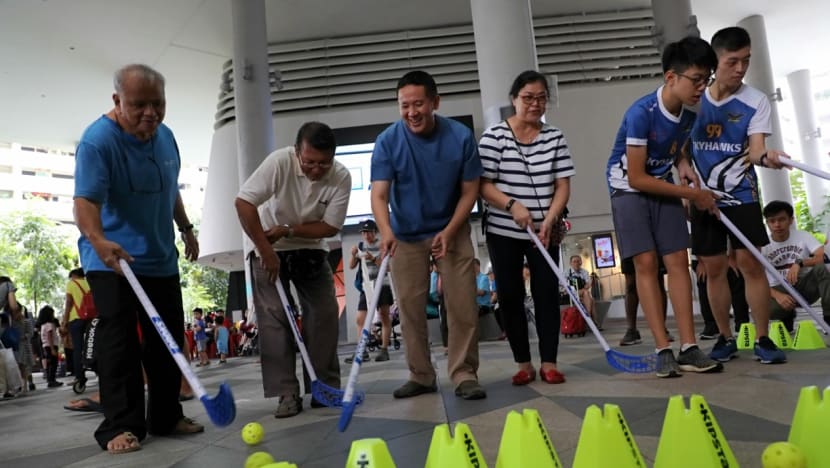 ‘Not an old-person problem’: Outreach team getting youth to help tackle dementia