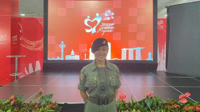 首位女指挥员将在今年国庆庆典操控猎人装甲战车