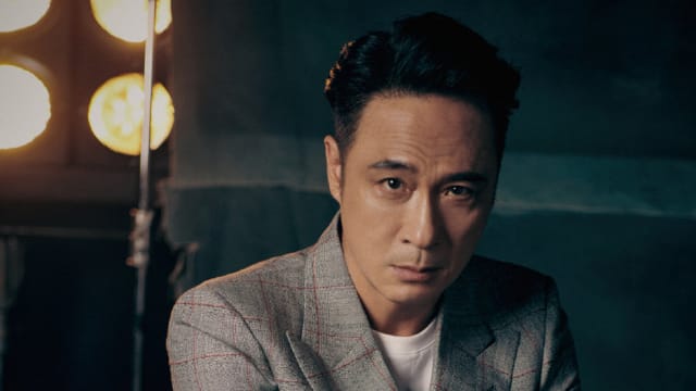 不是拍戏！吴镇宇早年“削发为僧”照片疯传