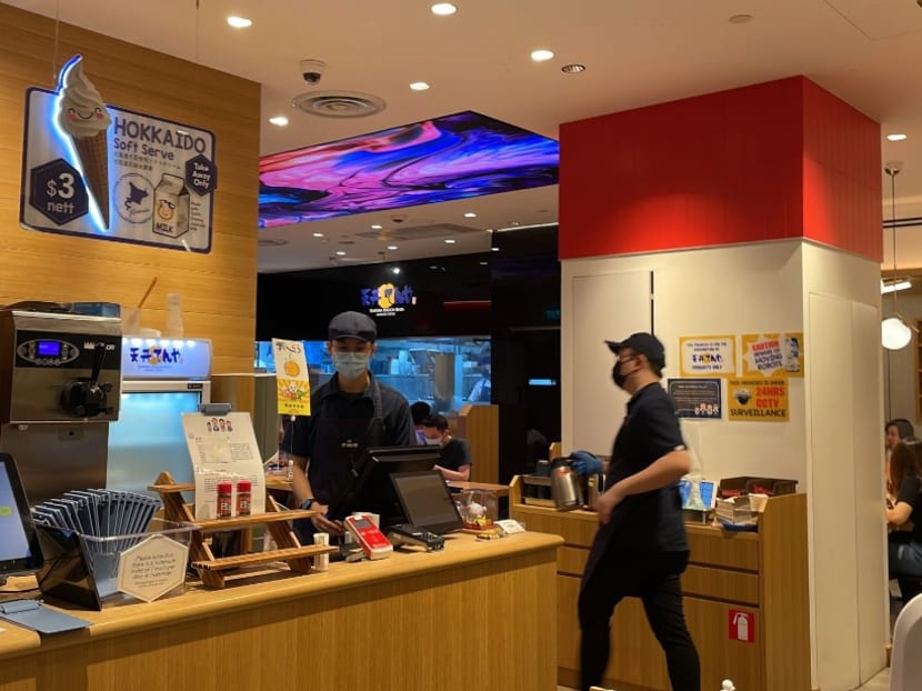 4-day work week tough for some F&Bs, but other benefits on offer to attract workers