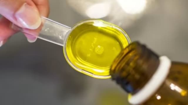 用假钞买咳嗽药水并辱骂医生 男子被判坐牢34个月 