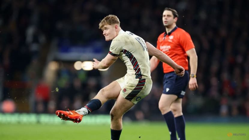 England end losing run with dramatic win over France
