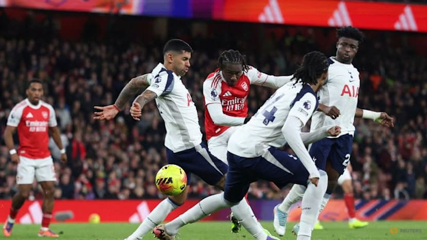 Eze's derby hat-trick sends Arsenal six points clear