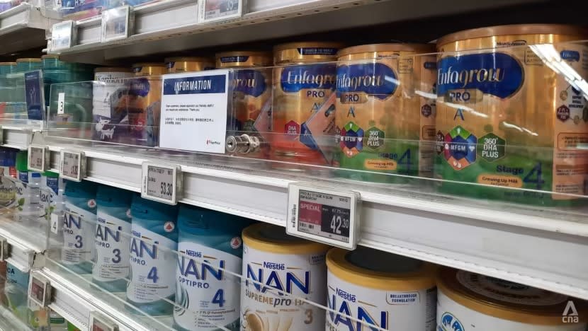 2 lelaki dihukum penjara; curi tepung susu pasar raya dengan niat kaut untung