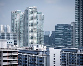 Condo sellers face longer waits, more selective buyers amid flurry of new launches