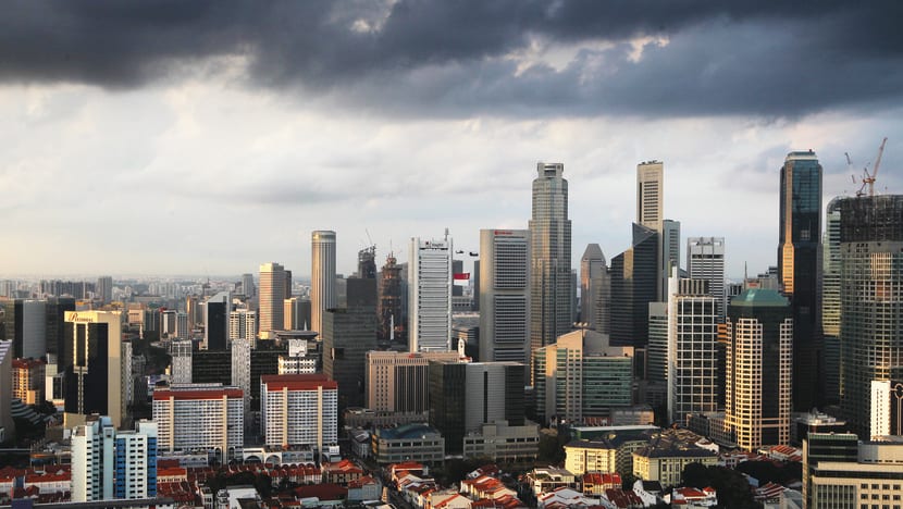 Private sector economists trim 2016 GDP to 1.8%: MAS survey