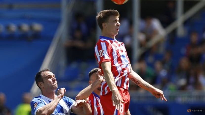 Atletico's title hopes take another hit in 0-0 draw at Alaves