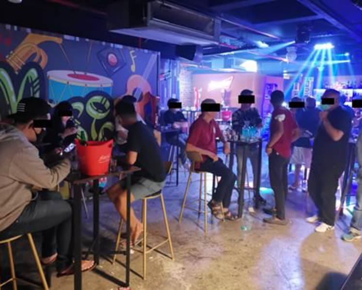 14 suspected members of unlawful societies arrested during operations on nightlife establishments, F&B outlets