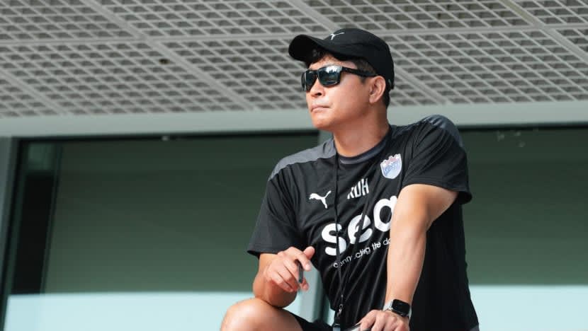 Ketua jurulatih Lion City Sailors Kim Do-hoon letak jawatan selepas 'persetujuan bersama untuk berpisah' Ketua jurulatih Lion City Sailors Kim Do-hoon letak jawatan selepas 'persetujuan bersama untuk berpisah'