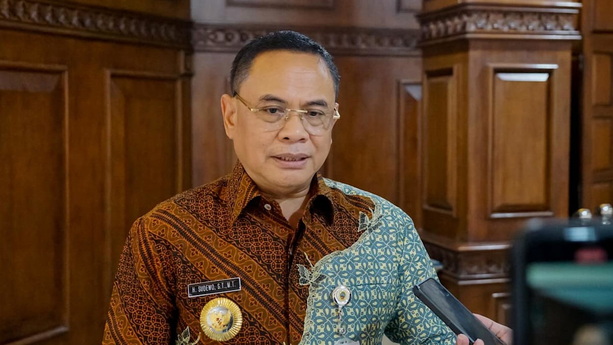 Regent of Indonesia’s Pati regency arrested for suspected graft offences