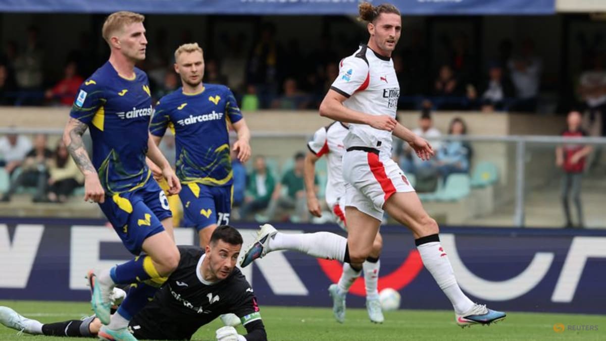 Milan boost Champions League charge with win at Verona