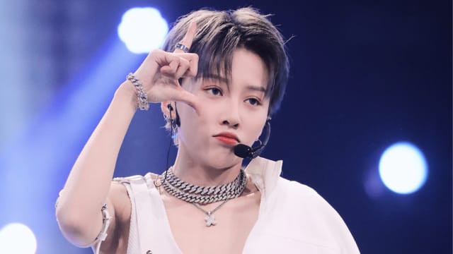 《青春有你2》刘雨昕在新加坡？粉丝求偶遇