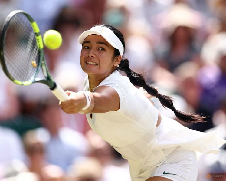 From ruffled socks and chubby cheeks to Wimbledon spotlight, Eala shocks holder Swiatek